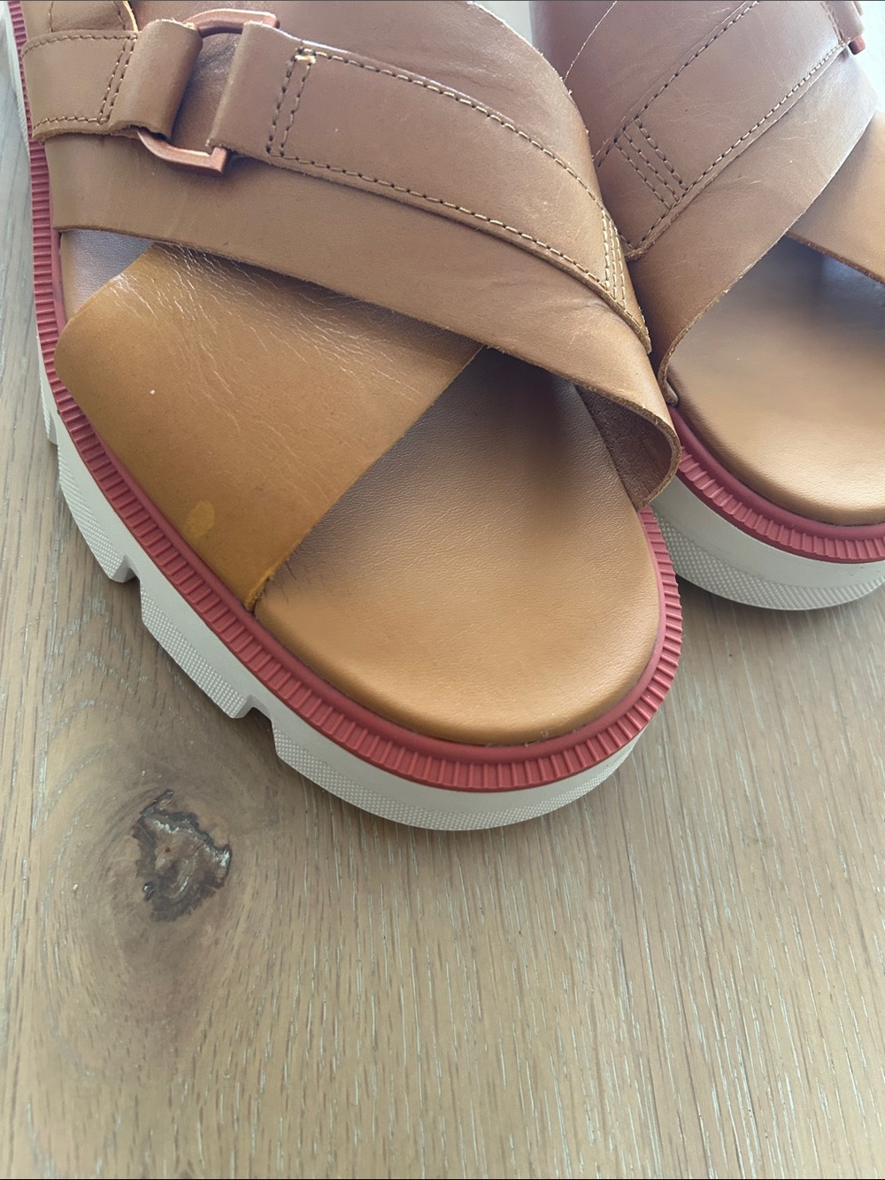 SOREL REIN CB Crisscross Sandal Canyon Gold Size 10.5 NWT Flaw no box display - Picture 11 of 11